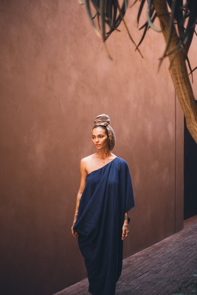 Eclipse Hand Woven Organic Khadi Cotton Sanctuary Kaftan - YEVA WORLD